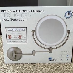 Round wall mount mirror LED lighted